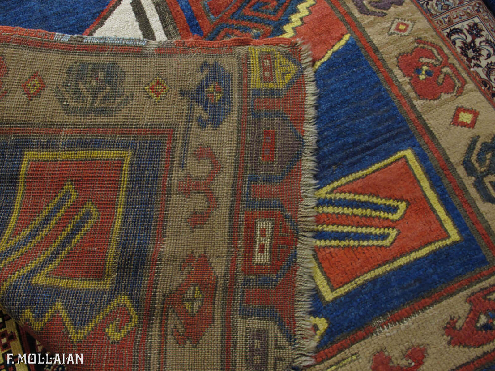 Antique Turkish Karapinar Rug n°:52339018